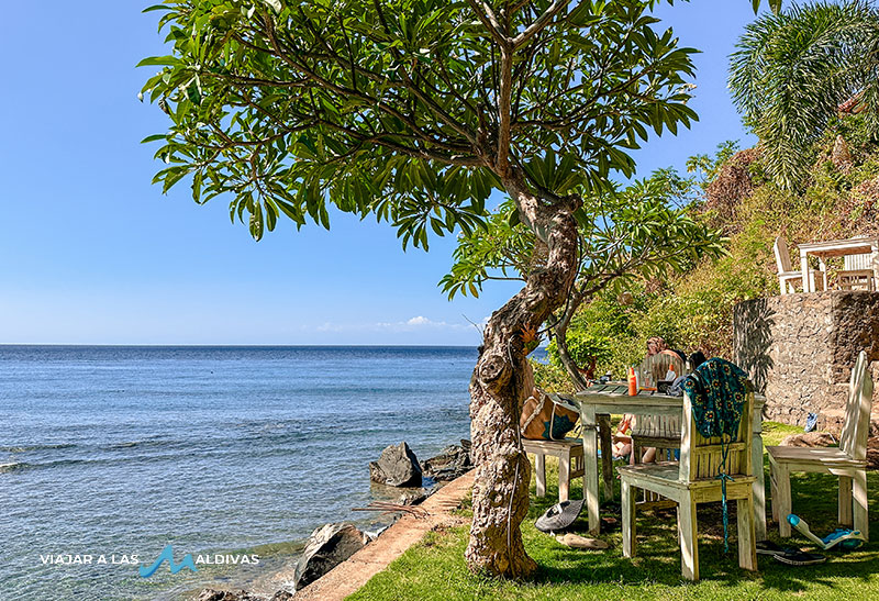 lipah beach amed bali