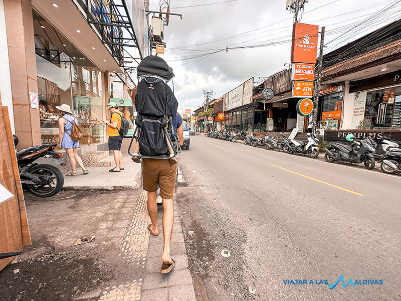 niños viajar a Bali
