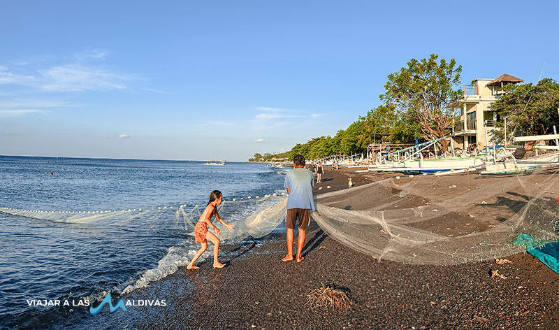 playa arena negra amed bali
